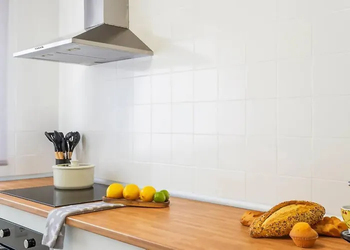 Pink La Marina Lägenhet *